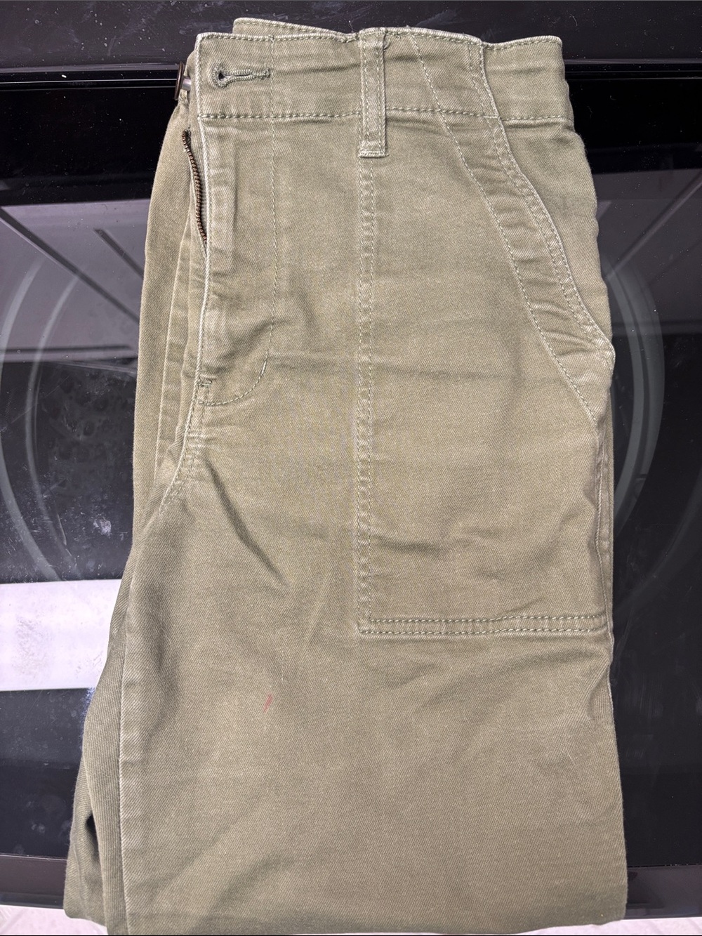 Cabi women’s Olive Green Utility Pants